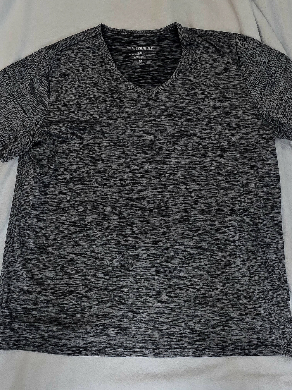 Essentials Womenās Heather Charcoal V-Neck Short Sleeve Tee